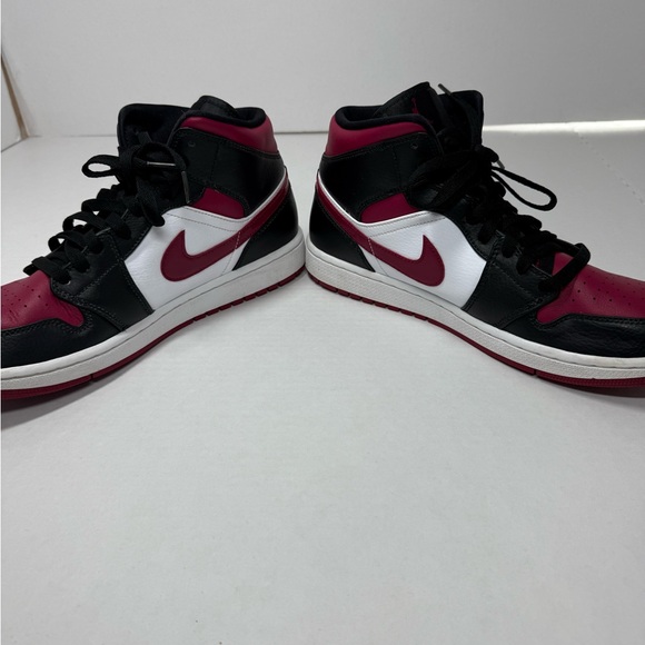 Jordan Black and Red High-Top Athletic Shoes - Picture 4 of 9